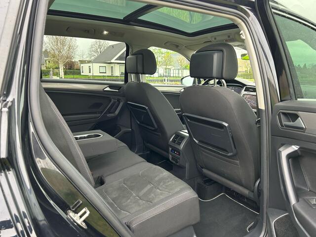 Volkswagen TIGUAN Allspace 1.5 TSI Comfortline Business Virtual cockpit / Panoramadak