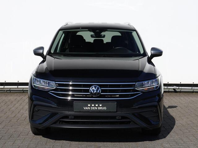 Volkswagen TIGUAN Allspace 1.5 TSI Life 7p. | Navigatie | Camera | Stoel- en stuurverwarming | Adaptive cruise | Climate control |