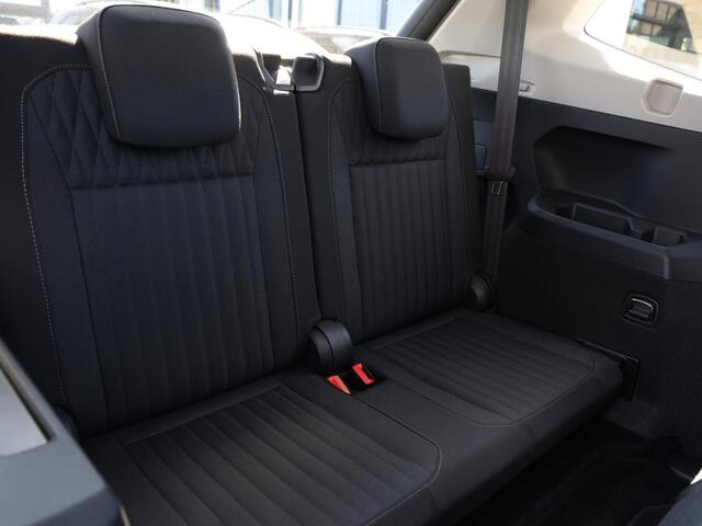 Volkswagen TIGUAN Allspace 1.5 TSI Life 7p. | Navigatie | Camera | Stoel- en stuurverwarming | Adaptive cruise | Climate control |