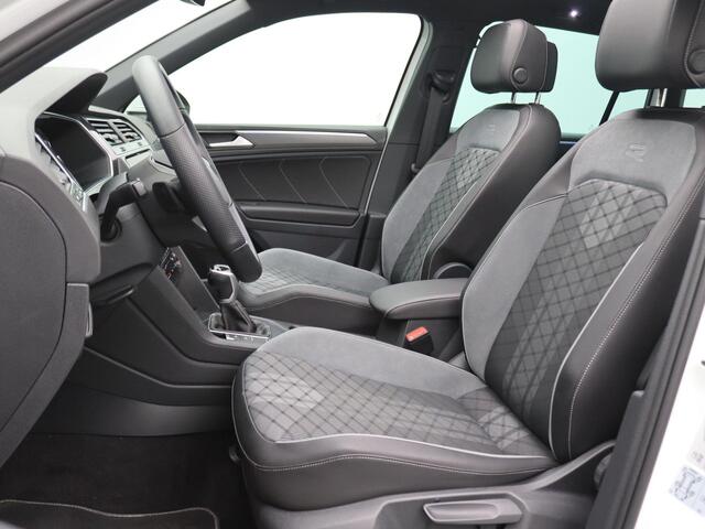 Volkswagen TIGUAN 1.4 TSI eHybrid R-Line Business 245PK DSG matrix led, panoramadak, achteruitrijcamera, stuur-stoelverwarming, adaptive cruise, side assist, keyless, elek. bedienbare achterklep, 19" lichtmetaal