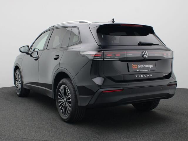 Volkswagen TIGUAN 1.5 eHybrid Life Edition 204PK DSG Adaptieve Cruise Controle, Elektr. Achterklep, Side Assist, Navi via Apple Carplay/Android Auto, Achteruitrijcamera, Winterpakket Plus, 18" LM Velgen