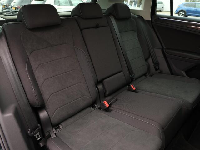 Volkswagen TIGUAN 1.4 TSI eHybrid Elegance 245pk DSG | LED Matrix | Panoramadak | Navigatie | Camera | Keyless | Side assist