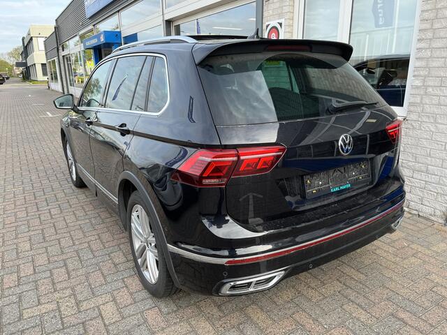 Volkswagen TIGUAN 1.4 TSI eHybrid 2x R-Line / AUTOMAAT/ PANO/ TREKHAAK/ 2X R-LINE/ 245PK/ 20" LMV/ HEAD-UP DISPLAY/ ADAPT. CRUISE/ PARK. SENSOREN/ 360 CAMERA/ NAVI/ RIJ-MODI/ DAB/ APP-CONNECT/ BLUETOOTH/ CLIMA/ STOEL-STUUR VERWARM.