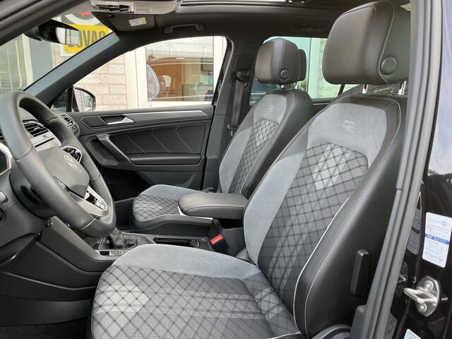 Volkswagen TIGUAN 1.4 TSI eHybrid 2x R-Line / AUTOMAAT/ PANO/ TREKHAAK/ 2X R-LINE/ 245PK/ 20" LMV/ HEAD-UP DISPLAY/ ADAPT. CRUISE/ PARK. SENSOREN/ 360 CAMERA/ NAVI/ RIJ-MODI/ DAB/ APP-CONNECT/ BLUETOOTH/ CLIMA/ STOEL-STUUR VERWARM.