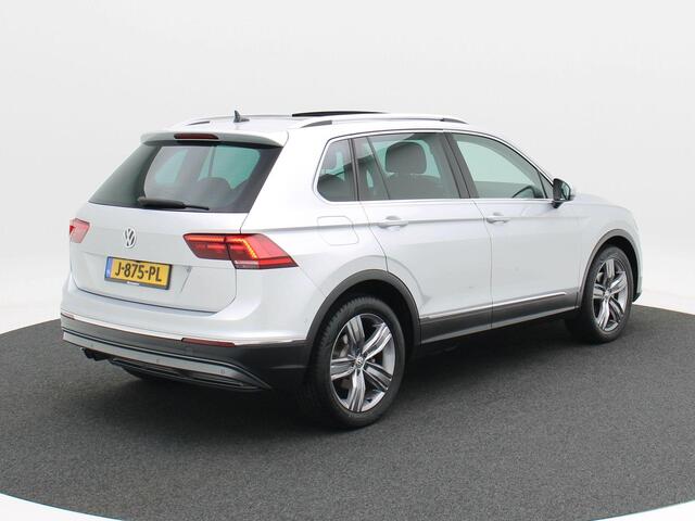 Volkswagen TIGUAN 1.5 TSi 150 Pk Automaat Highline | Adaptive Cruise | Bluetooth | CarPlay | Navigatie | Stoelverwarming | Panoramadak | 360 Camera | 19 Inch | 36.499 Km!!