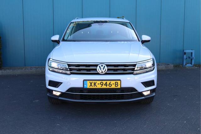 Volkswagen TIGUAN 1.4 TSI Highline Executive ECC|ADAPT.CRUISE|CARPLAY|NAV|DIGI.DASHB|STOELVER|KEYLESS|ELEK.A.KLEP|A.R.CAM|PDC