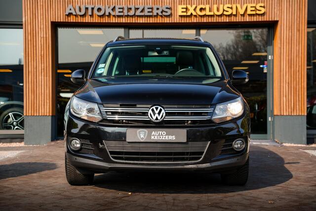Volkswagen TIGUAN 1.4 TSI Sport&Style Panoramadak Cruise Clima PDC