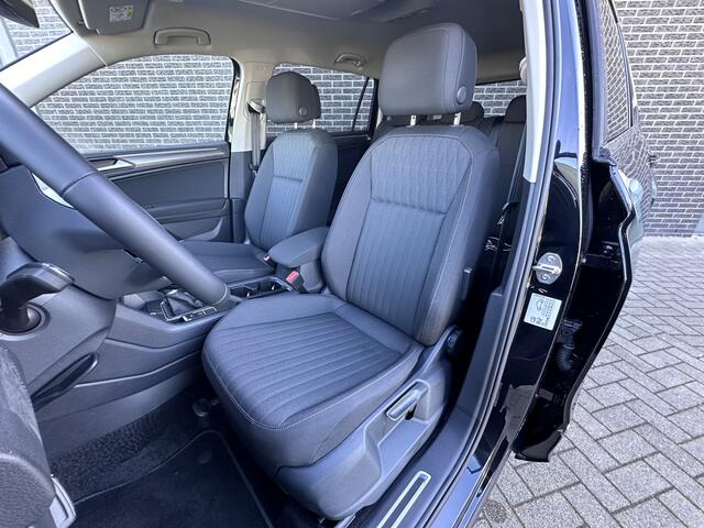 Volkswagen TIGUAN Allspace 1.5 TSI Life Business 7p. | Camera | Apple CarPlay/Android Auto | Stuur-/stoelverwarming