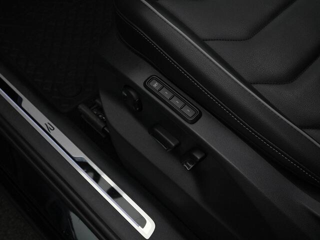 Volkswagen TIGUAN 1.5 TSI 150 pk DSG R-Line Business+ | Panoramadak | Leder | Geheugenstoelen | IQ Light | Stuur-/stoelverwarming | Achteruitrijcamera