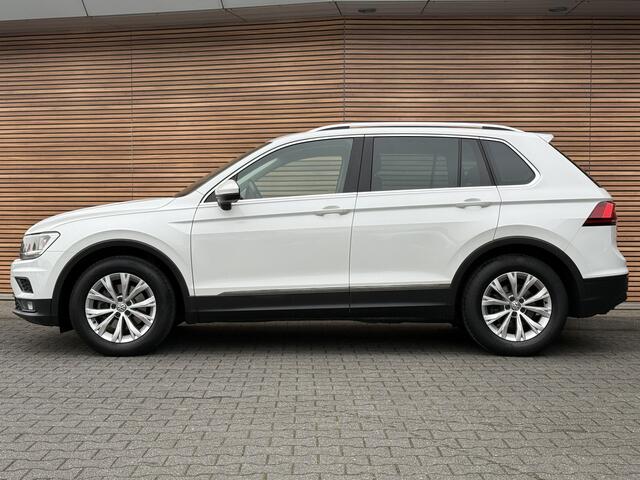 Volkswagen TIGUAN 1.5 TSI ACT Comfortline Business Navi / Adapt. Cruise / Elektrische Klep / Trekhaak