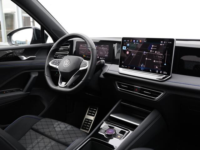 Volkswagen TIGUAN 1.5 eTSI R-Line Edition 150pk DSG | Black Style | LED Matrix | Panoramadak | Keyless | Side assist | 360 Camera