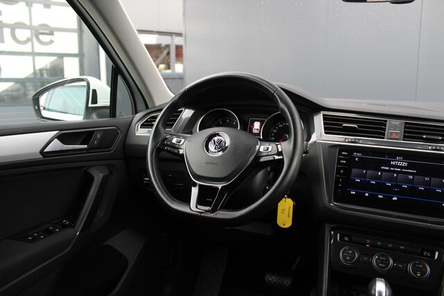 Volkswagen TIGUAN 1.4 TSI ACT Comfortline | incl. 12 maanden garantie | Adaptive cruise | DAB+ | Navigatie | Parkeersensoren V+A | Lane assist | Verkeersbord detectie | Apple Carplay | Lane assist | Bluetooth | 17" velgen | Isofix | Elektr. inklapbare spiegels |