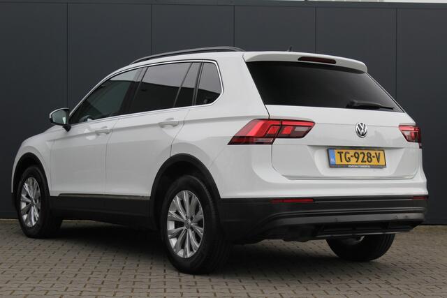 Volkswagen TIGUAN 1.4 TSI ACT Comfortline | incl. 12 maanden garantie | Adaptive cruise | DAB+ | Navigatie | Parkeersensoren V+A | Lane assist | Verkeersbord detectie | Apple Carplay | Lane assist | Bluetooth | 17" velgen | Isofix | Elektr. inklapbare spiegels |