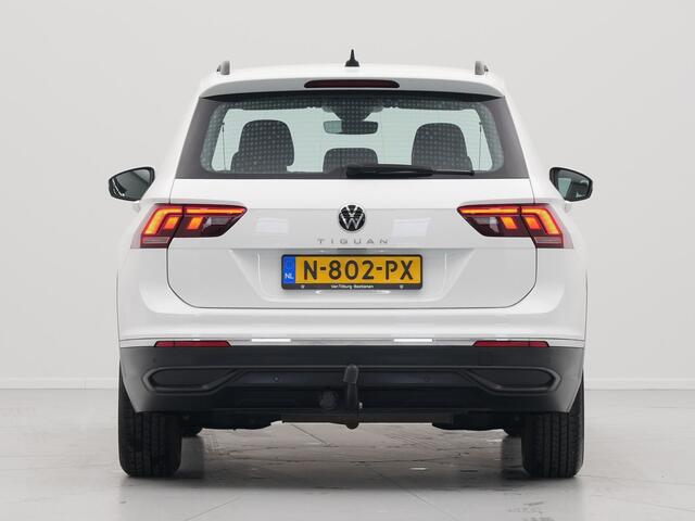 Volkswagen TIGUAN 1.5 TSI 130pk Life Business Navigatie Trekhaak Stoelverwarming Acc 83