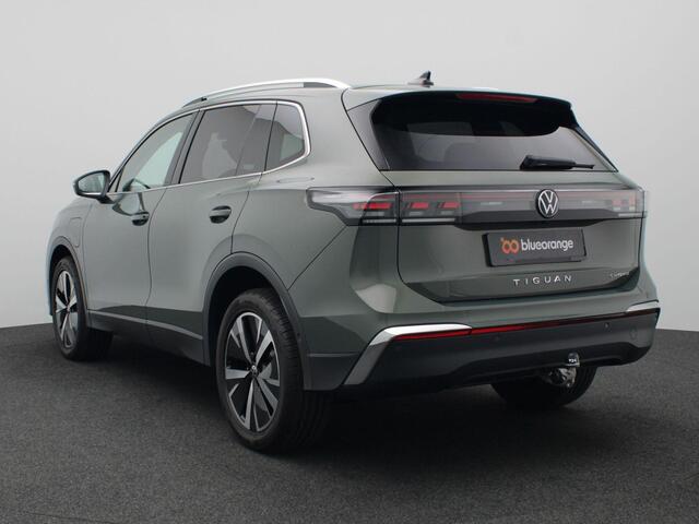Volkswagen TIGUAN 1.5 eHybrid Elegance 204PK DSG Matrix LED, Navi, Ergo Active Stoel, 360gr. Camera, Keyless, Side Assist, Virtual Pedal, Trekhaak, 19" LM Velgen