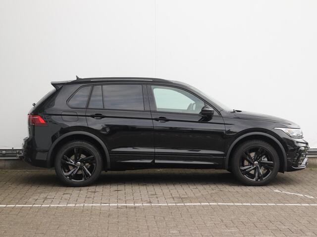 Volkswagen TIGUAN 1.4 TSI eHybrid R-Line Business | Elektrisch inklapbare trekhaak | Camera | Stuur & Stoel verwarming | Panorama dak |