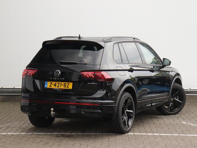 Volkswagen TIGUAN 1.4 TSI eHybrid R-Line Business | Elektrisch inklapbare trekhaak | Camera | Stuur & Stoel verwarming | Panorama dak |