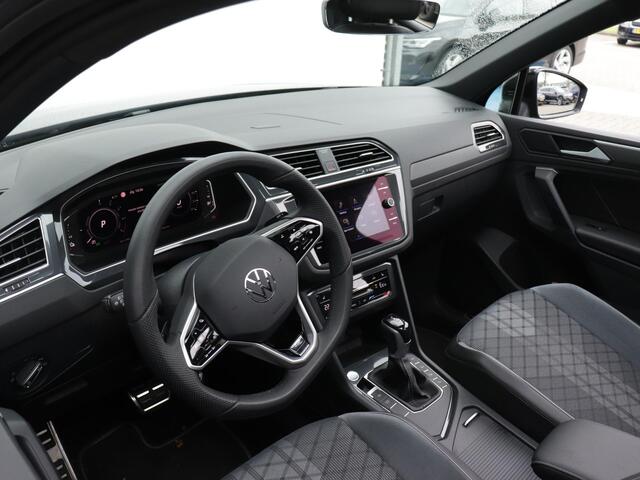 Volkswagen TIGUAN 1.4 TSI eHybrid R-Line Business | Elektrisch inklapbare trekhaak | Camera | Stuur & Stoel verwarming | Panorama dak |