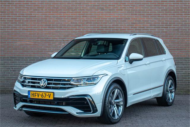 Volkswagen TIGUAN 1.4 TSI eHybrid R-Line, Carplay, Trekhaak, Stoel & Stuurverwarming, Matrix LED, Alcantara, Park Assist, Camera.