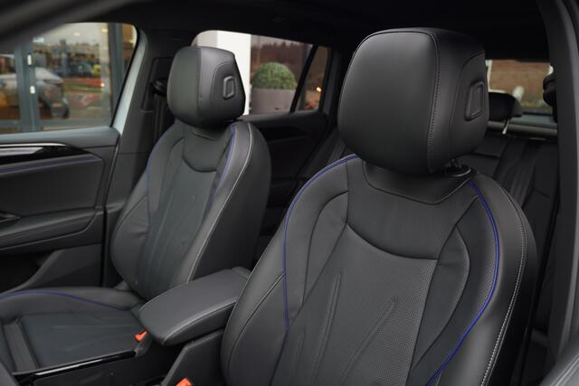 Volkswagen TIGUAN 1.5/272pk eHybrid R-Line Blackstyle VOL!|2025|Panoramadak|Trekhaak|Leer+Verwarming+Ventilatie|Head-up|20"Blackstyle|Harman Kardon|Discover Pro MAx