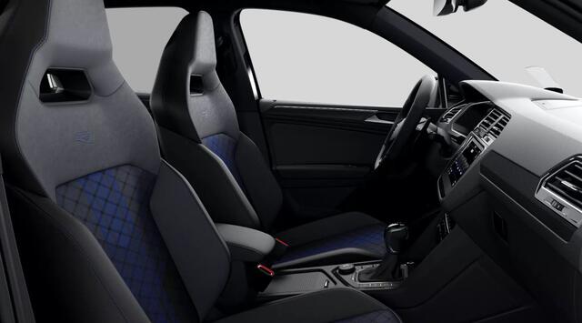 Volkswagen TIGUAN 2.0 TSI R 75 Edition 4Motion 320pk DSG / Panoramadak / 21" LMV Estoril / Black Style / Akrapovic Uitlaat / Trekhaak Elek. / IQ LED Matrix / Harman Kardon / 360 Camera / Alarm / Stuur en Stoelverwarming V+A / Head-Up Display / VW