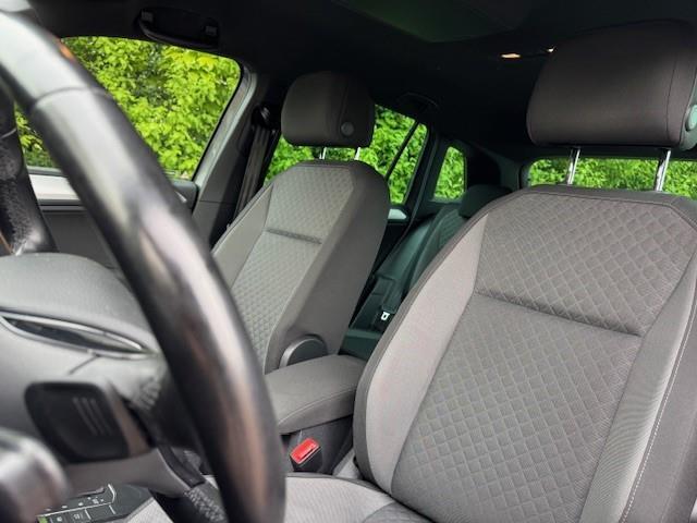 Volkswagen TIGUAN 1.5TSI 150PK DSG COMFORT R-LINE LED/NAVI/PDC/VIRTDASH