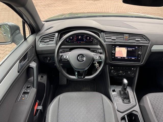 Volkswagen TIGUAN 1.5TSI 150PK DSG COMFORT R-LINE LED/NAVI/PDC/VIRTDASH