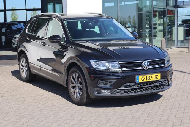 Volkswagen TIGUAN 1.5 TSI ACT Comfortline 150PK / 110kW DSG, Voorstoelen verwarmbaar, 3-zone climatronic, keyless start & entry, navigatie, LED koplampen, elektrisch verstel-, verwarm- en inklapbare buitenspiegels (spiegel pakket), trekhaak, 17" 'Montana' LMV, parkeersenso
