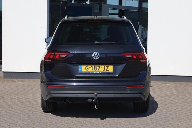 Volkswagen TIGUAN 1.5 TSI ACT Comfortline 150PK / 110kW DSG, Voorstoelen verwarmbaar, 3-zone climatronic, keyless start & entry, navigatie, LED koplampen, elektrisch verstel-, verwarm- en inklapbare buitenspiegels (spiegel pakket), trekhaak, 17" 'Montana' LMV, parkeersenso