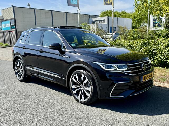 Volkswagen TIGUAN 1.5 TSI 150PK DSG 3x R-LineoPanooHeadUp