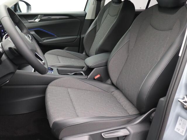 Volkswagen TIGUAN 1.5 eHybrid Life Edition 204PK DSG Adaptieve Cruise Controle, Elektr. Achterklep, Side Assist, Navi via Apple Carplay/Android Auto, Achteruitrijcamera, Winterpakket Plus, 18" LM Velgen