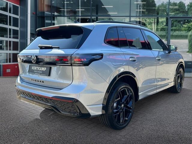 Volkswagen TIGUAN 1.5 TSI EHYBRID R-LINE LEDER/PANO-DAK/TREKHAAK/360-CAMERA/HUD/AC