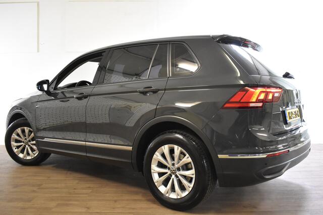 Volkswagen TIGUAN 1.5 TSI LIFE NAVI/PDC/CARPLAY