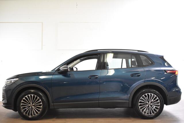 Volkswagen TIGUAN 1.5 eTSI DSG LIFE EDITION **** NAVI/HEAD-UP/TREKHAAK