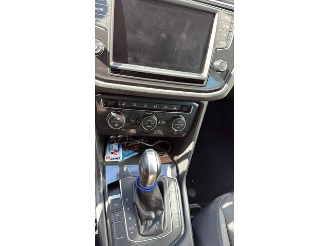Volkswagen TIGUAN 1.4 TSI ACT Connected Series, ORGINEEL NEDERLANDSE AUTO , BOEKJES,NAP EN ONDERHOUDSHISTORIE