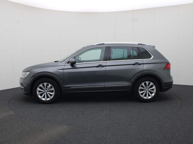 Volkswagen TIGUAN 1.5 TSI 150PK Comfortline DSG automaat | Trekhaak | Achteruitrijcamera | Ergo stoelen met massage | Navigatie |