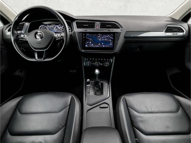 Volkswagen TIGUAN 1.5 TSI ACT R-Line Highline 150Pk Automaat (PANORAMADAK, DIGITAL COCKPIT, APPLE CARPLAY, ELEK SPORTSTOELEN, LEDER, STOELVERWARMING, CAMERA, GETINT GLAS, KEYLESS, LED, ELEK ACHTERKLEP, PARKEER ASSISTENT, NIEUWSTAAT)