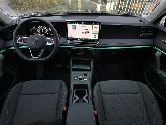 Volkswagen TIGUAN 1.5 eTSI Life Edition Trekhaak | IQ. Light | Stoelverw. | Sfeerverlichting