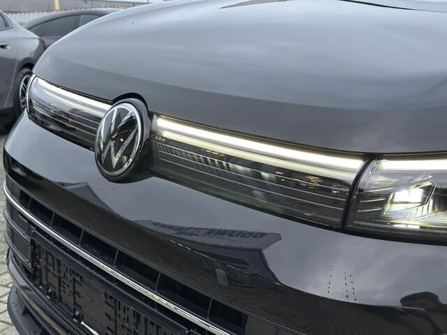 Volkswagen TIGUAN 1.5 eTSI Life Edition Trekhaak | IQ. Light | Stoelverw. | Sfeerverlichting