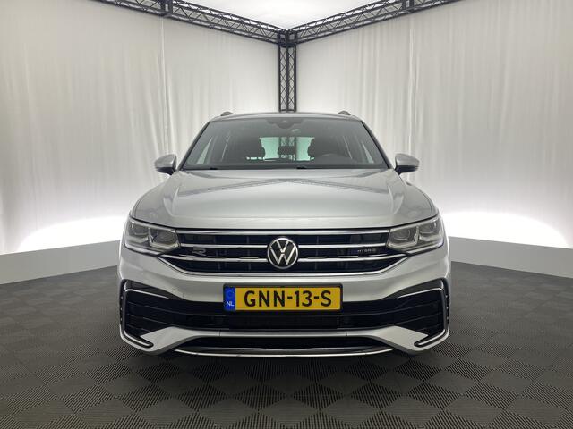 Volkswagen TIGUAN 1.4 TSI eHybrid R-Line Business+ Automaat | Apple Carplay | Navi | ACC | DAB | Keyless |