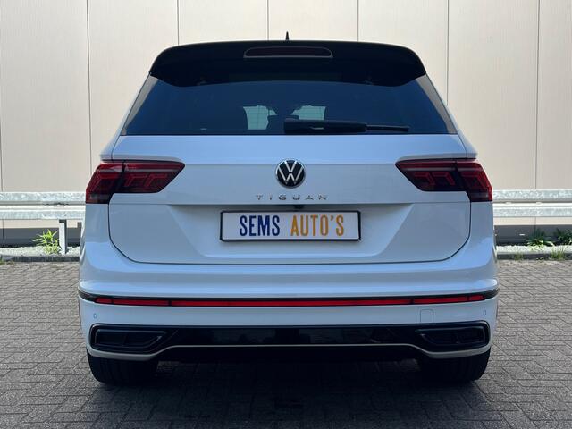 Volkswagen TIGUAN 1.5 TSI R-Line Pano / Virtual Cockpit / IQ.LGHT