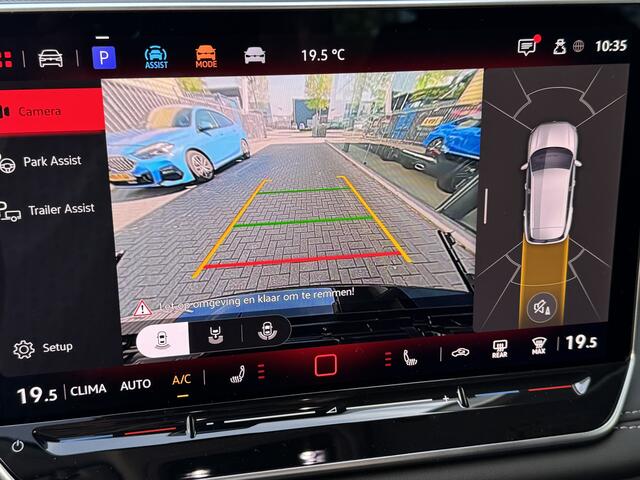 Volkswagen TIGUAN 1.5 eTSI Life Edition Trekhaak | IQ. Light | Stoelverw. | Sfeerverlichting. | standkachel