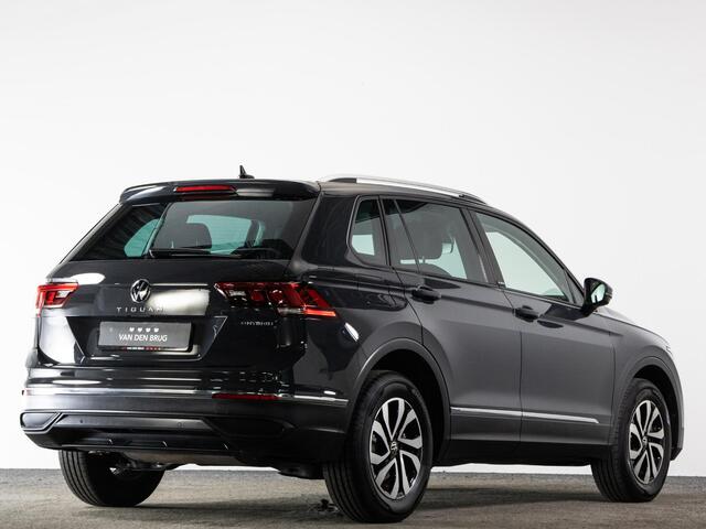 Volkswagen TIGUAN Active 1.4 TSI eHybrid 245 pk Automaat | LED | Trekhaak | Stoelverwarming | DDC | Navigatie via smartphone |