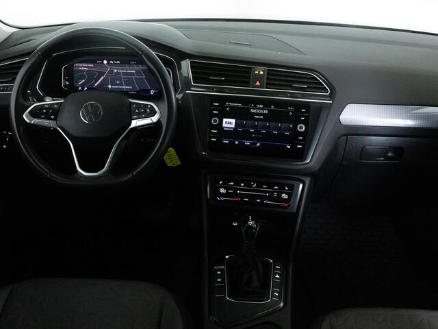 Volkswagen TIGUAN 1.4 TSI eHybrid 245 pk Automaat | LED | Navigatie | Trekhaak | 18" | Stoel & Stuur verwarming |