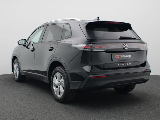 Volkswagen TIGUAN 1.5 eHybrid Life Edition 204PK DSG Adaptieve Cruise Controle, Achteruitrijcamera, Side Assist, Navi, Keyless, Stoel-Stuurverwarming, Elektr. Achterklep, Trekhaak, 17" LM Velgen