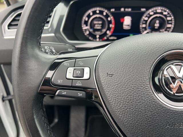 Volkswagen TIGUAN 1.4 TSI DSG 150 PK R LINE PANO DYNAUDIO KEYLESS TREKHAAK