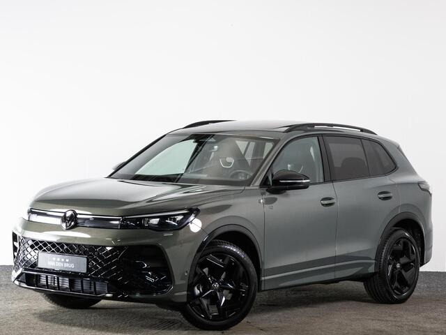 Volkswagen TIGUAN R-Line 1.5 eTSI 150 PK DSG | LED Plus | Black Style | Panoramadak | Achteruitrijcamera | Adaptieve Cruise Control |