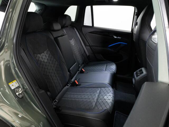 Volkswagen TIGUAN R-Line 1.5 eTSI 150 PK DSG | LED Plus | Black Style | Panoramadak | Achteruitrijcamera | Adaptieve Cruise Control |