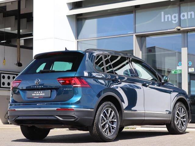 Volkswagen TIGUAN 1.4 TSI 245 pk DSG eHybrid Life | Navigatie via App Connect | Camera | LED | Climatronic | Adaptive Cruise | 17'' LM | Fabrieksgarantie tot 21-03-2027 of 80.000km |