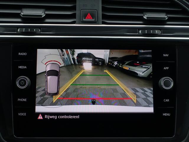 Volkswagen TIGUAN Allspace 1.5 TSI R Line Aut- 7 Pers, Panoramadak, CarPlay, Ada Cruise, Led Matrix, Park Assist, Dynamic Select, Virtual Cockpit